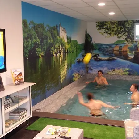 Perche, Fish And Nyaraló *