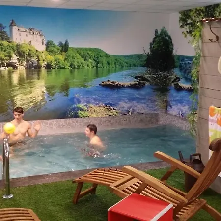 Nyaraló Perche, Fish And *