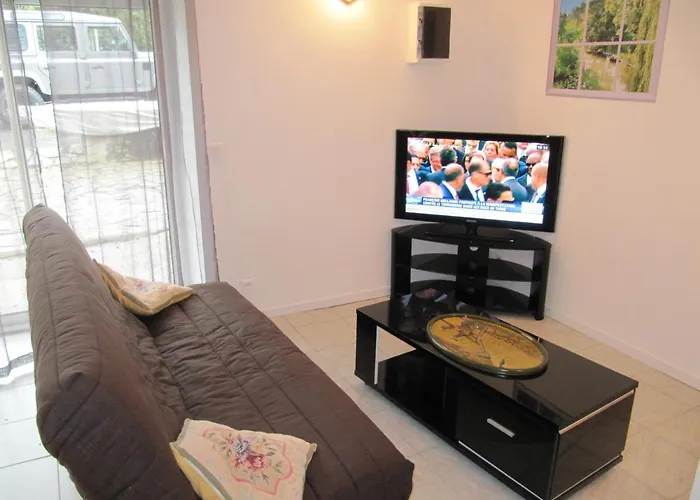 Perche, Fish And 別荘